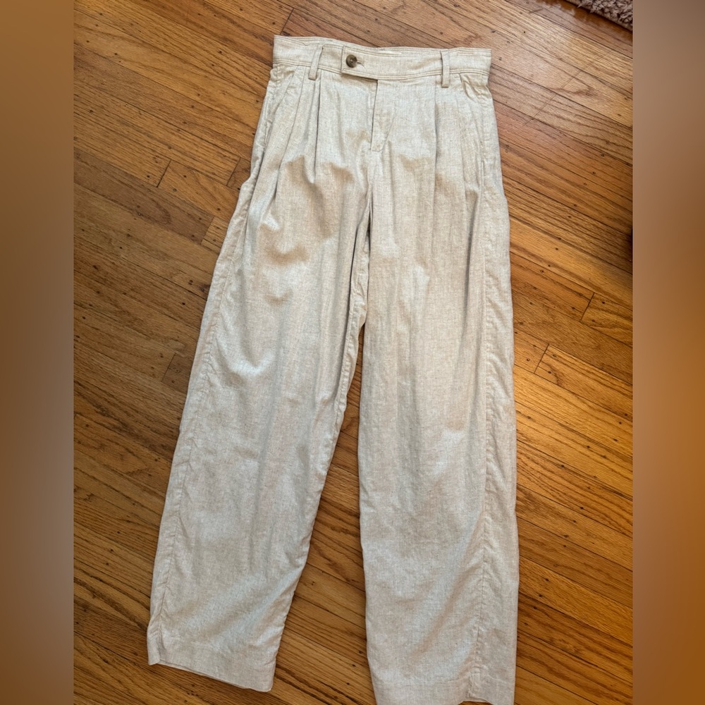 Banana Republic Beige Linen Blend Trousers
